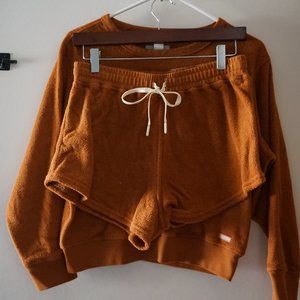 Outerknown Hightide crew sweatshirt and matching Hightide Shortys - S